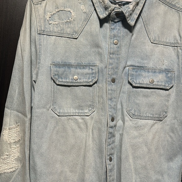 Zara Denim Shirt - Picture 3 of 4